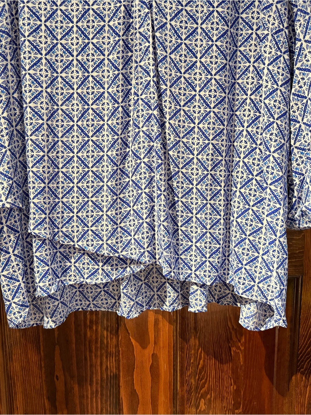 JNY Collection Blue & White Printed Women's Tunic - Picture 2 of 9